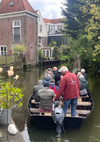 FARIEJEE - Muziek op de Koeboot, varend door de grachten van Edam